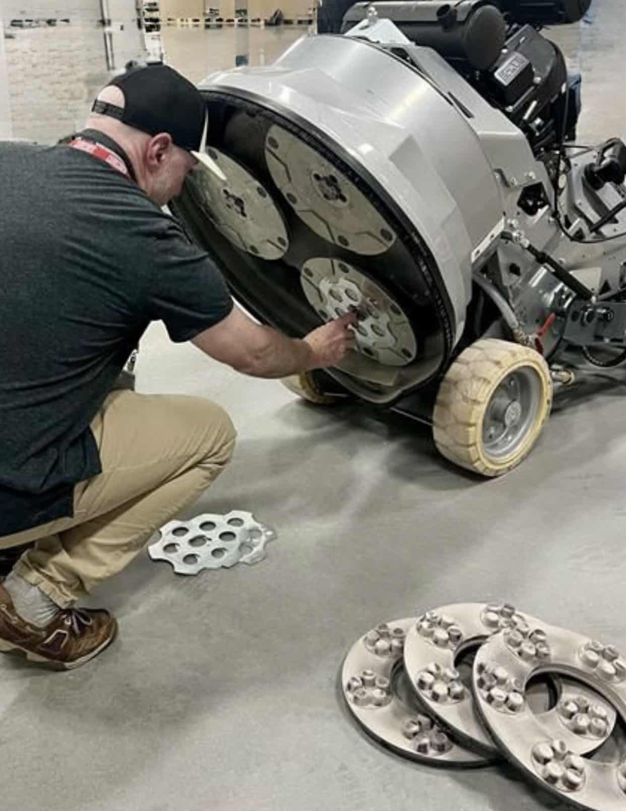 corsa hybrid rings for transitioning to resin tools